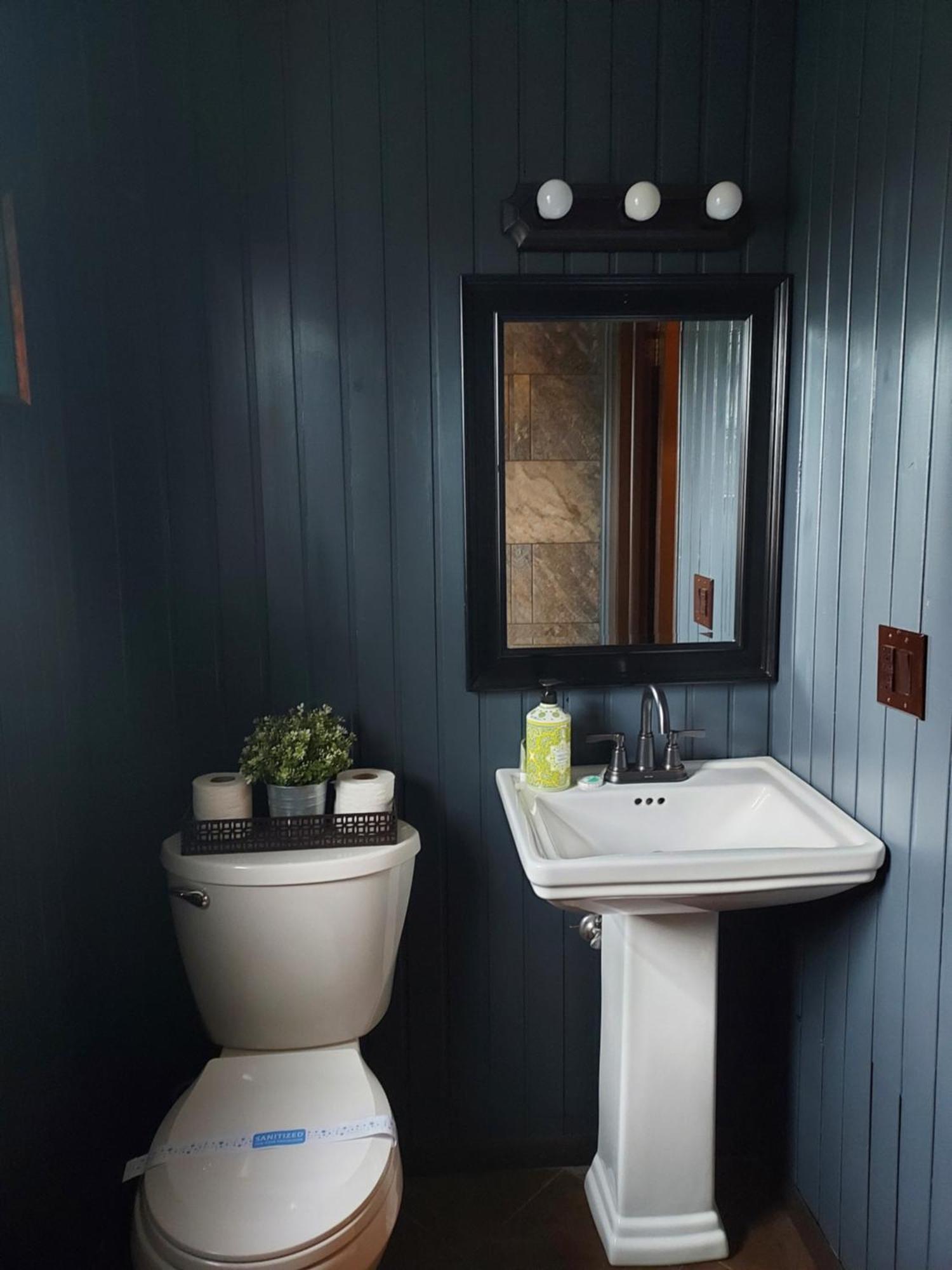 Chalet Renovated Near Casino, Camelback , Kalahari 4Bdrms Firepit Hot Tub Game Room Tobyhanna Exterior photo